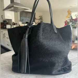 Ala Pilar Large Tote -All Black